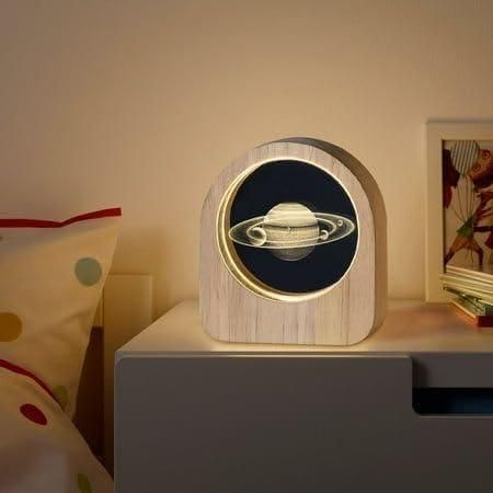 SolarSpin Kinetic Orbit – Solar-Powered Rotating Desktop Decor