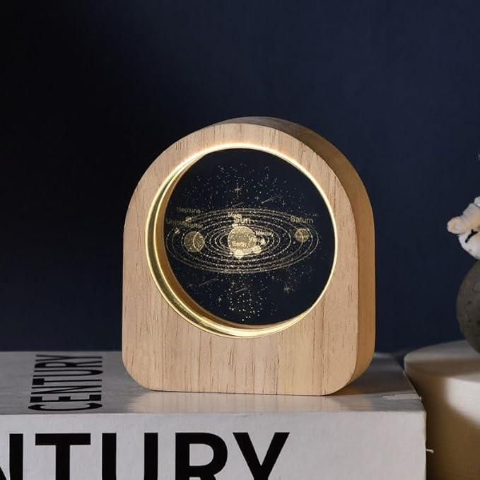 SolarSpin Kinetic Orbit – Solar-Powered Rotating Desktop Decor
